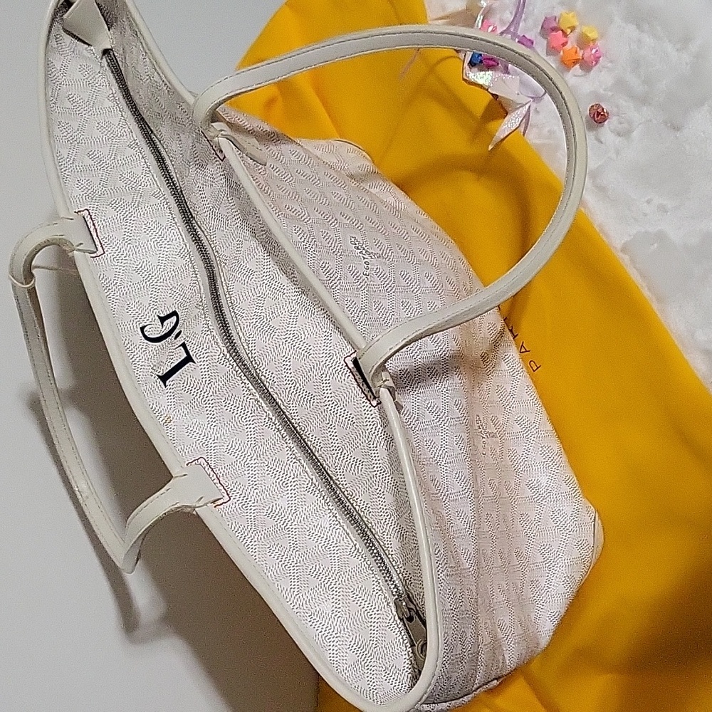 GOYARD Artois White Chevron Tote St Louis Canvas Coated PM Tote Bag - Picture 6 of 10